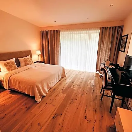 Waldesruh Hotel 3*